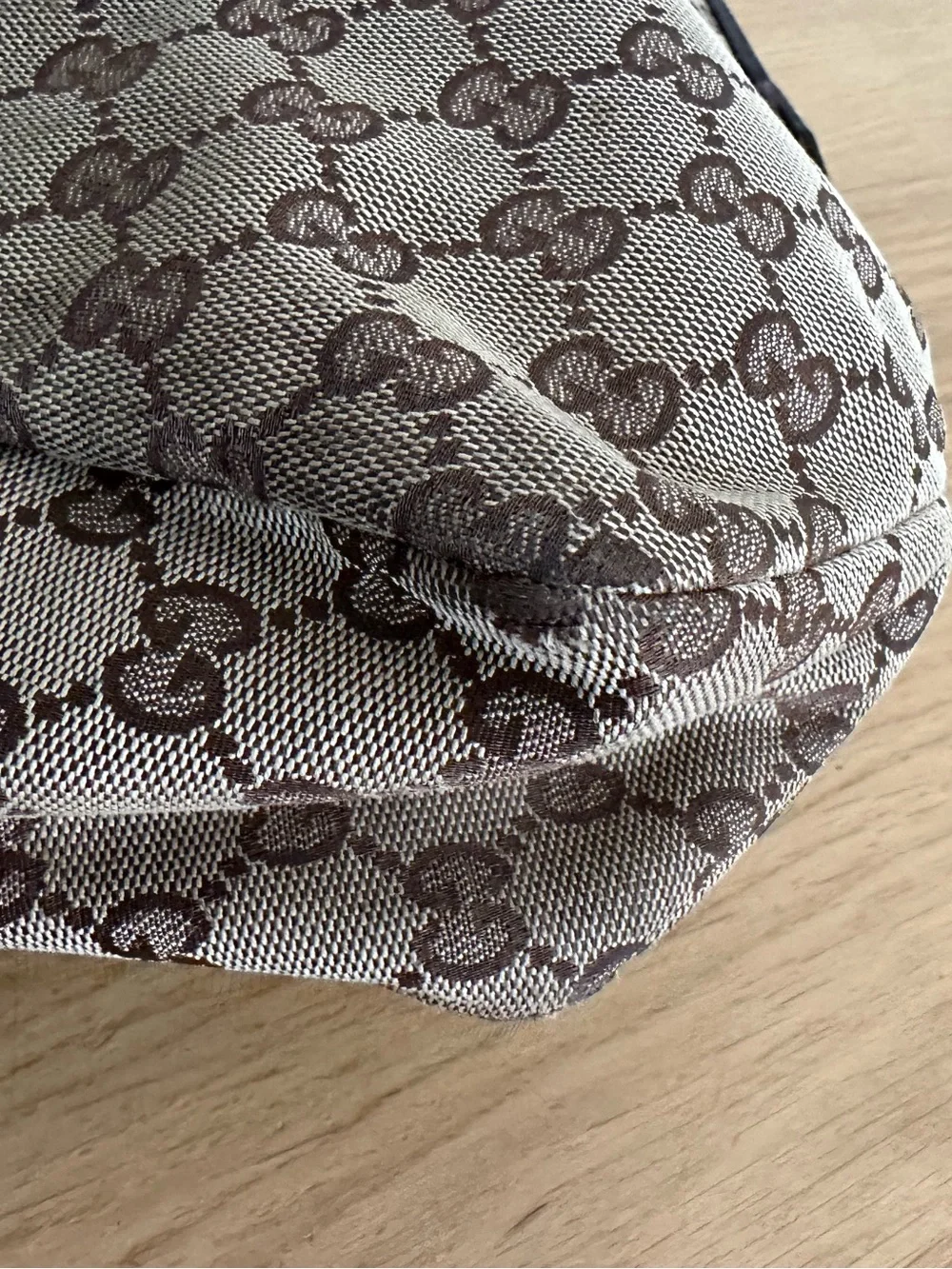 Gucci Horsebit hobo shoulder bag with COA - Picture 12 of 16